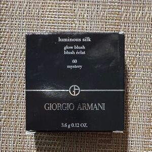 Giorgio Armani luminous silk glow blush